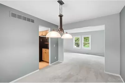 6910 Rushwood Court, West Chester, OH 45241 - Photo 14