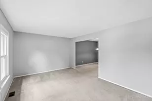 6910 Rushwood Ct, West Chester, OH 45241 - Photo 8