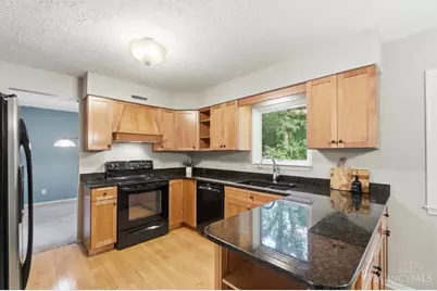 6910 Rushwood Court, West Chester, OH 45241 - Photo 18