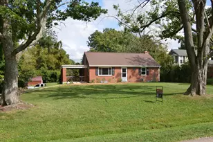 5834 Highview Dr, Miami Township, OH 45150 - Photo 2