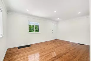 1186 Shepherd Ln, Lincoln Heights, OH 45215 - Photo 8