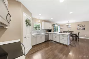 291 Cherry Laurel Ct, Hamilton Township, OH 45039 - Photo 18