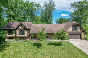 7261 Candlewyck Ct, Centerville, OH 45459 - Photo 1