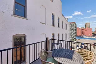 817 Broadway St, Cincinnati, OH 45202 - Photo 18