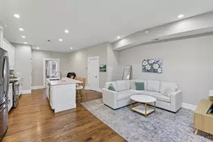 817 Broadway St, Cincinnati, OH 45202 - Photo 4