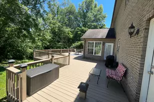 111 Lindsey Rd, Clay Township, OH 45154 - Photo 6