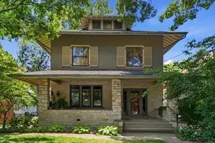 573 Evanswood Pl, Cincinnati, OH 45220 - Photo 1