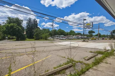 7846 N Main Street, Clayton, OH 45415 - Photo 12