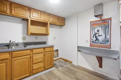 136 N Broad Street, Fairborn, OH 45324 - Photo 12