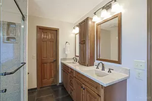 5445 Creek Bend Dr, West Chester, OH 45069 - Photo 22