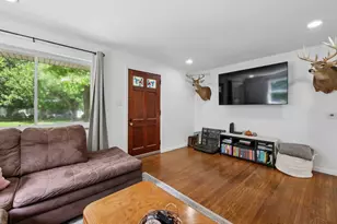 4048 State Road 252, Mt Carmel, IN 47012 - Photo 8