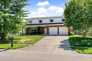1690 Yellowglen Dr, Anderson Township, OH 45255 - Photo 6