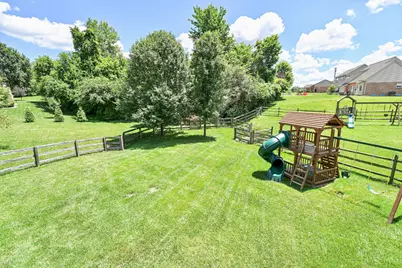8195 Jordan Ridge Drive, Miami Township, OH 45002 - Photo 32