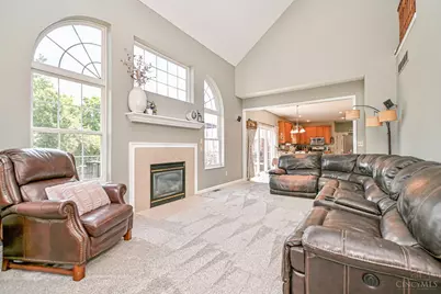 8195 Jordan Ridge Drive, Miami Township, OH 45002 - Photo 6