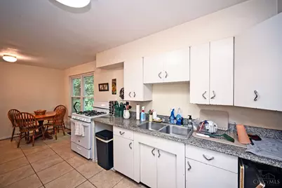 2881 Marshall Avenue, Cincinnati, OH 45225 - Photo 22