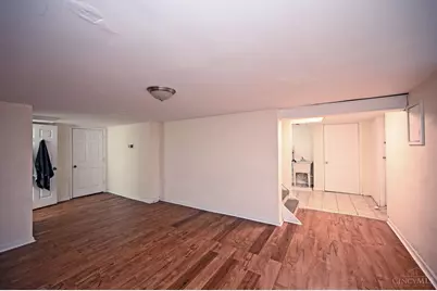 2881 Marshall Avenue, Cincinnati, OH 45225 - Photo 36