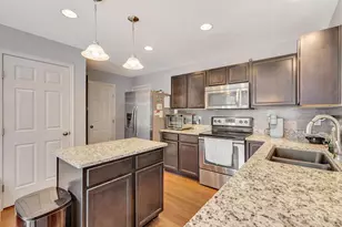 126 Regatta Dr, New Richmond, OH 45157 - Photo 4