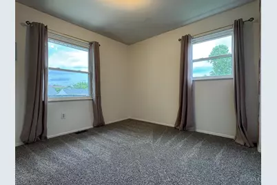1310 Westmoor Drive, Wilmington, OH 45177 - Photo 12