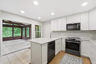 5 Quail Ridge Dr, Oxford, OH 45056 - Photo 2