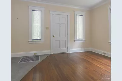 127 Wilmuth Avenue, Wyoming, OH 45215 - Photo 4