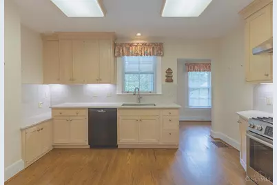 127 Wilmuth Avenue, Wyoming, OH 45215 - Photo 12