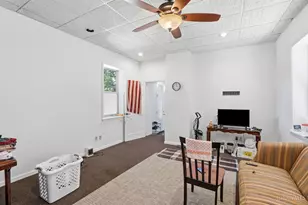 243 W Vine St, Reading, OH 45215 - Photo 14