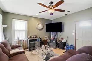 243 W Vine St, Reading, OH 45215 - Photo 20