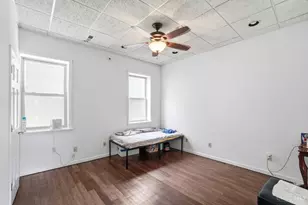 243 W Vine St, Reading, OH 45215 - Photo 6