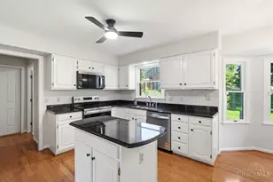 10085 Sonya Ln, West Chester, OH 45241 - Photo 20
