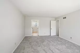 10085 Sonya Ln, West Chester, OH 45241 - Photo 36