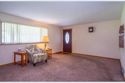 4581 Elmont Drive, Union Township, OH 45245 - Photo 4