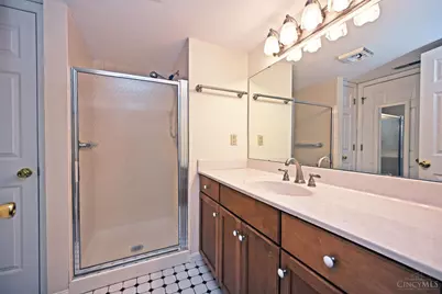 1109 Wittshire Lane, Cincinnati, OH 45255 - Photo 20