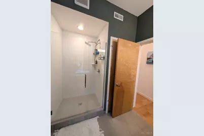 26 E 14th St #203, Cincinnati, OH 45202 - Photo 10
