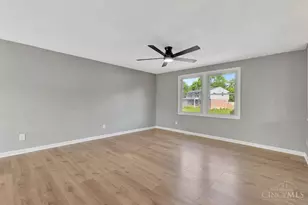 1341 Longacre Dr, Forest Park, OH 45240 - Photo 8