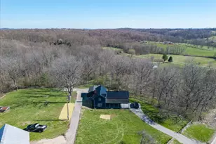 8225 W Prospect Rd, Washington Twp, OH 45133 - Photo 2