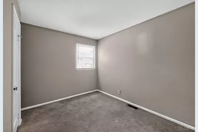 1910 Ashbrook Drive, Cincinnati, OH 45238 - Photo 14