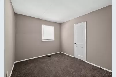 1910 Ashbrook Drive, Cincinnati, OH 45238 - Photo 18