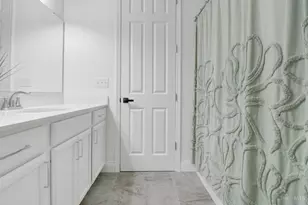 10125 Zumstein Ave, Symmes Township, OH 45111 - Photo 12
