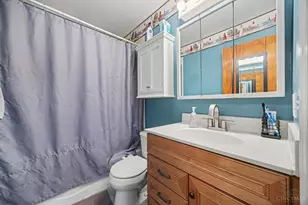 6480 Ridgefield Dr, Springfield Township, OH 45224 - Photo 10