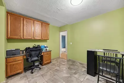 6480 Ridgefield Drive, Springfield Township, OH 45224 - Photo 8