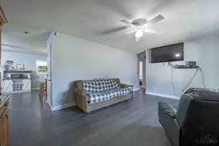 487 E 4th St, Franklin, OH 45005 - Photo 4