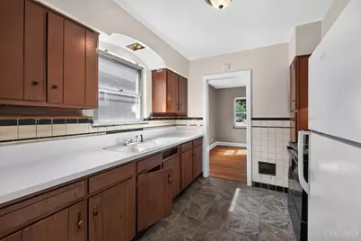 3315 Queen City Avenue, Cincinnati, OH 45238 - Photo 6