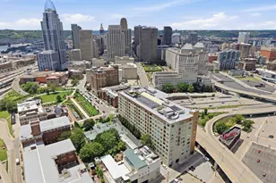 400 Pike St, Cincinnati, OH 45202 - Photo 28