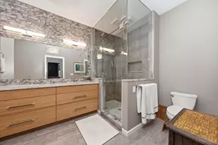 400 Pike St, Cincinnati, OH 45202 - Photo 40