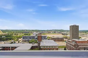 400 Pike St, Cincinnati, OH 45202 - Photo 10