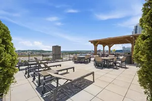 400 Pike St, Cincinnati, OH 45202 - Photo 22