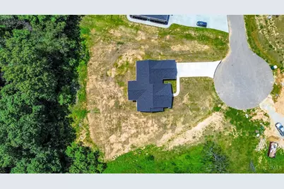 8353 Alice Way, Kelso Twp, IN 47012 - Photo 6