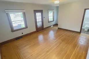 3520 St Martins Pl, Cheviot, OH 45211 - Photo 8