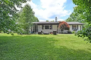 1113 Courtland Dr, Stonelick Township, OH 45103 - Photo 2