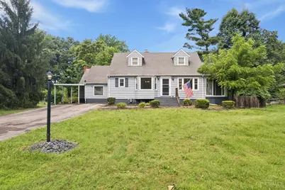 4077 McLean Drive, Union Township, OH 45255 - Photo 2